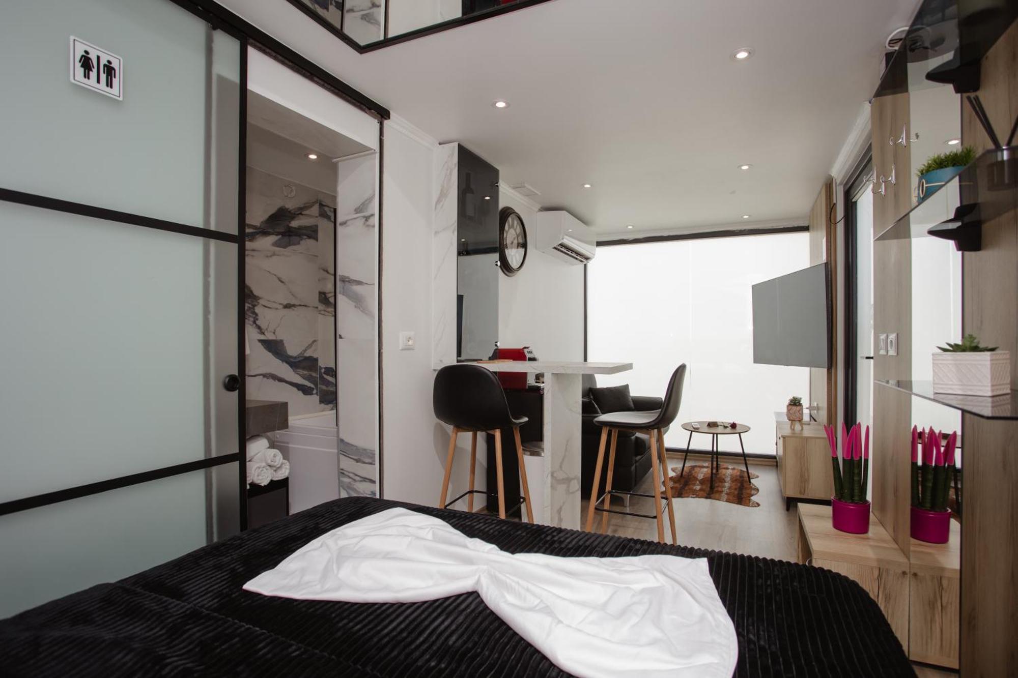 446 Tiny House Shiroke Villa Dış mekan fotoğraf